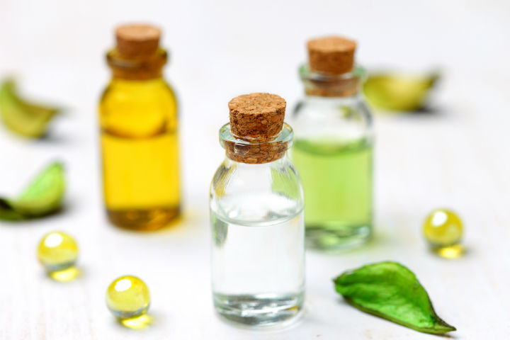 آیا همه روغن‌ها برای پوست مناسب هستند؟